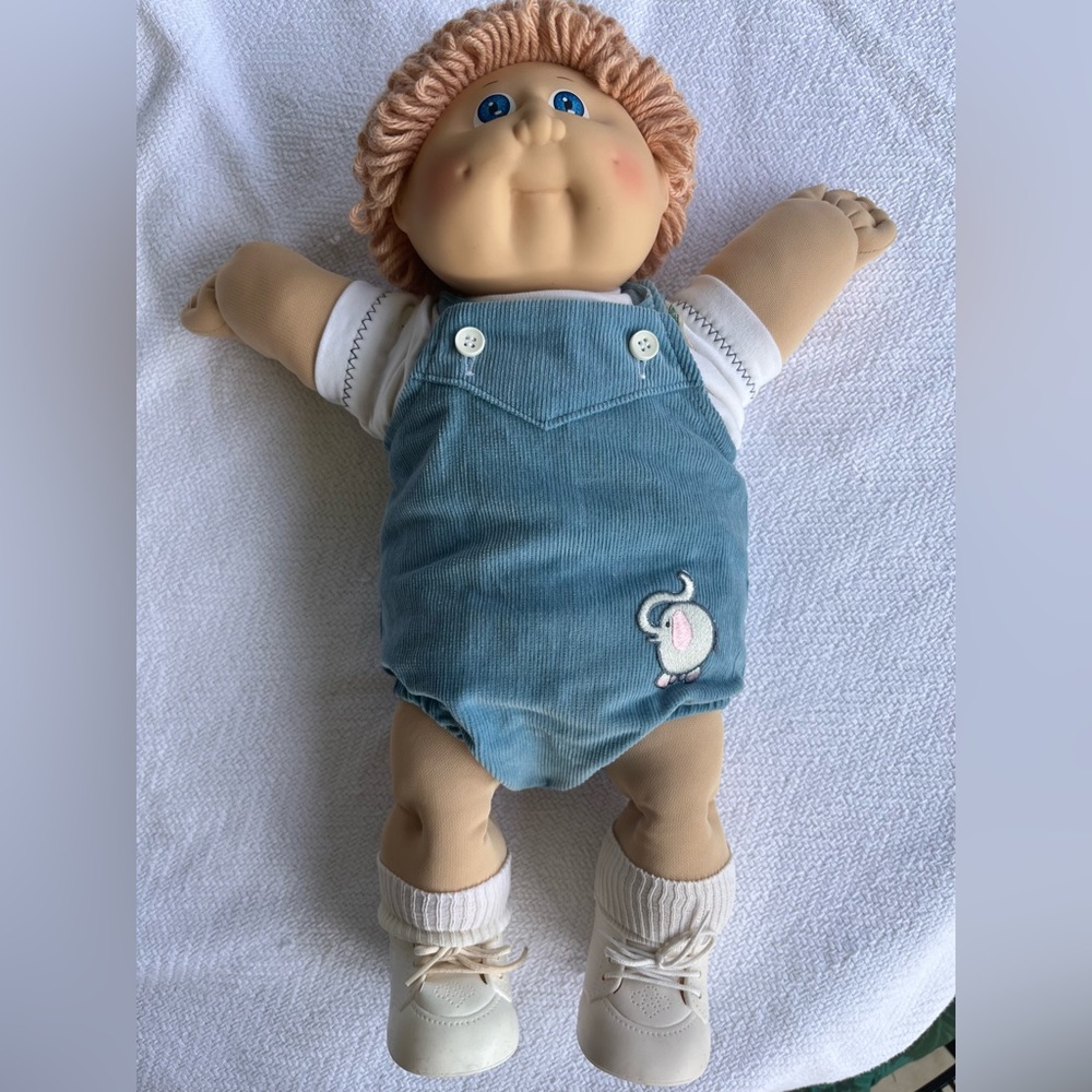 Cabbage Patch Blue Eyes, Green Signature Curly Blonde/Brown Hair HM 3